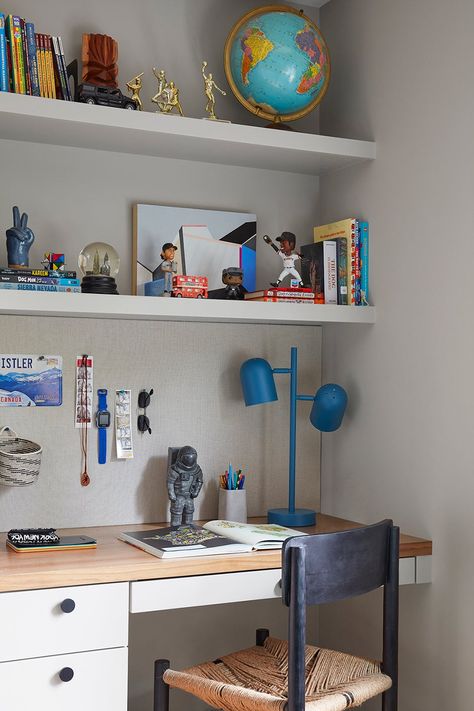 7 Year Boy Room Ideas, Boys Bedroom Shelving Ideas, Boys Desk Area, Teen Room Decor For Boys, Small Space Design Ideas, Small Boys Bedrooms, Alex Desk, Kids Room Desk, San Francisco Home