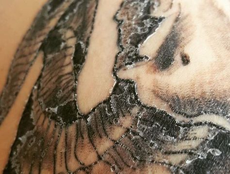 How To Take Care Of A Peeling Tattoo Coming Off Tattoo Scabbing, Tattoo Peeling, Doe Tattoo, Tattoo Healing Process, Healed Tattoo, Tattoo Skin, Magic Tattoo, Healing Tattoo, Tattoo Care