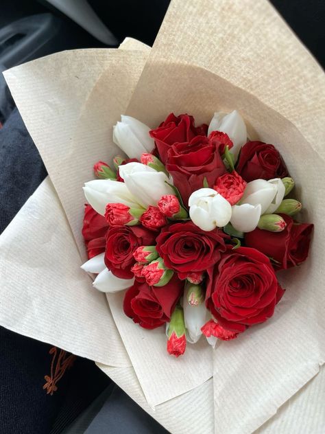 Red Roses And Tulips Bouquet, Flower Arrangements With Red Roses, Tulips Roses Bouquet, Roses With Tulips Bouquet, Small Mixed Flower Bouquet, Red Bouquet Aesthetic, Tulips And Roses Bouquet, Tulips In Bouquet, Roses And Tulips Bouquet