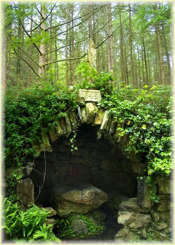 Grotto English Grotto Garden, English Rock Garden, Troll Aesthetic, Old Well, Pond Design, Outdoor Venues, Enchanted Garden, Garden Features, Fairy Houses