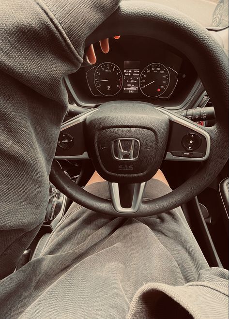 Honda Steering Wheel Aesthetic, Honda Aesthetic, Honda Inspire, Drive Aesthetic, Driving Class, Month Challenge, Vision Board Photos, Fasion Outfits, Learning To Drive