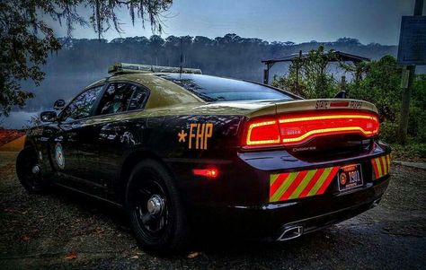 Florida Highway Patrol Florida Highway Patrol, Texas State Trooper, Police Car Lights, Tactical Medic, Flight 93, Patrol Car, Police Truck, 2015 Dodge Charger, 1st Responders