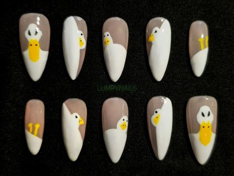 Ducks are lowkey my favourite animal and I will be so happy if people come to me wanting duck related nails all the time 🪿🦆 Inspired by @nirabeauty.ir Thank you @melawolff for letting me make this for you 🥹 @apresnailofficial Medium Stiletto Natural Tips From @sweetienailsupply @mostiveusa @mostive_canada @mostive Zinjja Mango @yogo_korea @yogo.mayo_usa Zombie Top Coat @nailbayo Nude Pink From @zillabeau @fgelusa @from_the_nail_korea Black & White #ducknails #ducks #cutenails #kawaiinai... Nail Korea, Medium Stiletto, Duck Nails, Duck Face, Grunge Nails, Nail Stuff, Come To Me, Xmas Nails, Nails Inspo