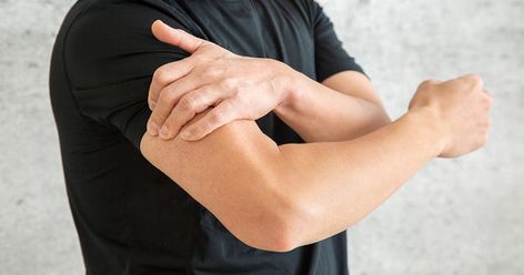 Exercising your arm is a good way to find the pain relief you are looking for. While you won’t participate in the same strenuous activities that you did before the injury, there are some important upper arm pain exercises that will actua... Upper Arm Bursitis, Arm Muscle Pain, Arm Pain Relief, Upper Arm Exercises, Mid Back Pain, Arm Stretches, Wrist Injury, Pain Relief Remedies, Elbow Pain