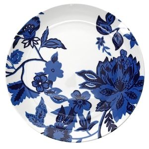 ns.productsocialmetatags:resources.openGraphDescription Blue And White Tablescapes, Blue Table Settings, Blue Dinner Plates, Floral Bowls, Plate Decor, Floral Plates, White Plates, Blue Plates, Kitchen Linens