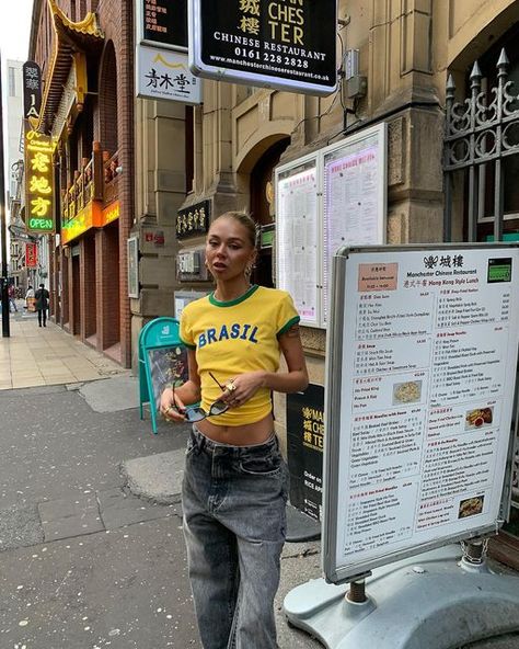 Daisy Birchall on Instagram: "@superdry atm is 🤌🏽 *chefs kiss OFFER: 20% off everything on site & in store *some exclusions may apply ad* #superdry" Daisy Birchall, Block Core, Chefs Kiss, Jersey Outfit, Fire Fits, Inspo Outfit, Streetwear Style, Cool Fits, Tee Outfit