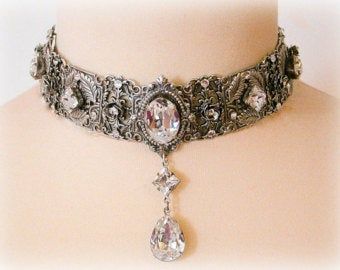 Swarovski Choker, Choker Velvet, Victorian Gothic Jewelry, Victorian Choker, Purple Gothic, Gothic Choker, Red Gothic, Jewelry Victorian, Choker Silver