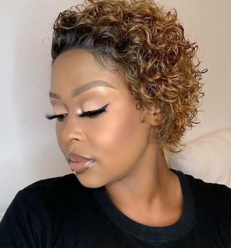 ✨ Get the perfect ombre short pixie cut look with this lace front wig! Made with human hair, it offers 150% density and comes in a curly style. The transparent lace front gives a natural appearance, and it's pre-plucked for easy wearing. No need for glue! 💁‍♀️✨ #AD #SPONSORED Curly Short Pixie, Short Curly Lace Front Wigs, Curly Full Lace Wig, Short Curly Pixie, Blond Ombre, Curly Lace Wig, Curly Pixie Cuts, Curly Bob Wigs, Corte Pixie