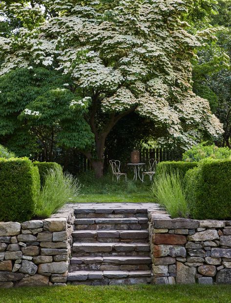 Dutch Colonial House, Stone Steps, Garden Steps, Dutch Colonial, House Garden, Colonial House, Architectural Digest, Hudson Valley, Stone Wall