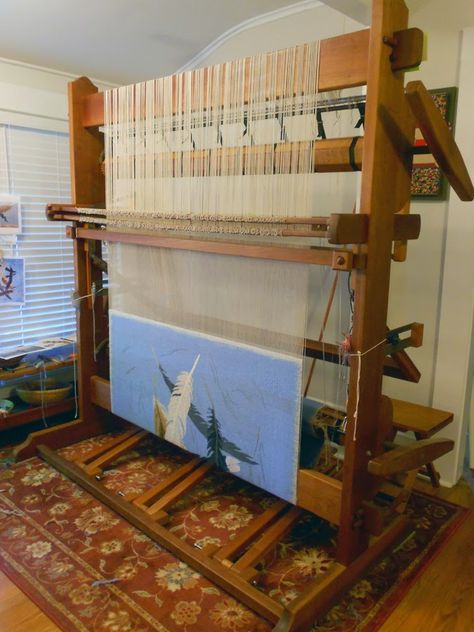 Which tapestry loom is right for me? Part 2: High-warp looms — Rebecca Mezoff Tapestry Artist, Looms For Sale, Tapestry Loom Weaving, Weavers Art, Loom Machine, Tapestry Loom, Small Tapestry, Rug Loom, Mexico History