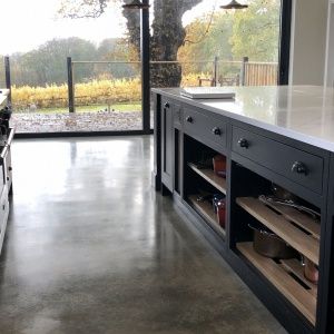 Concrete Floors Living Room, Concrete Kitchen Floor, Polished Concrete Kitchen, Concrete Floors In House, Polished Concrete Floor, Concrete Countertops Kitchen Diy, Polished Concrete Floors, Concrete Interiors, Concrete Stained Floors