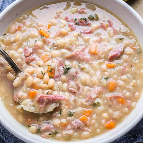 Ham Bone Soup Recipes, Ham Soup Recipes, Ham Bone Soup, Ham And Bean, Soup Beans, Holiday Ham, Ham Bone, Ham And Beans, Ham Soup