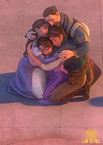 Tangled Hug, Family Hugging, Rapunzel Eugene, Family Hug, Hair Falling, Group Hug, Rapunzel And Eugene, Family Forever, Images Disney