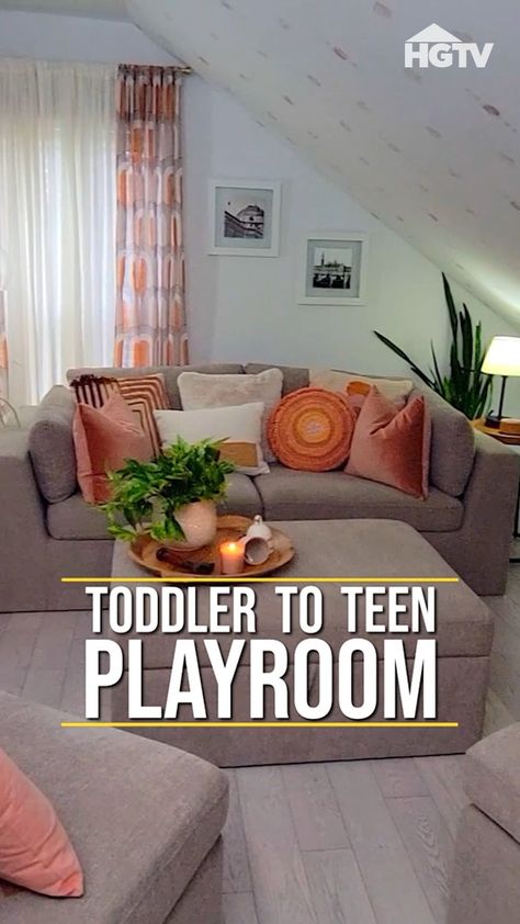 Small Teen Hangout Room Ideas, Teen Girl Hangout Room Ideas, Kids Hang Out Room Ideas, Teen Hang Out Rooms, Open Playroom Ideas, Family Loft Ideas Upstairs, Kids Tv Room Ideas, Older Kid Playroom, Teen Bonus Room Ideas