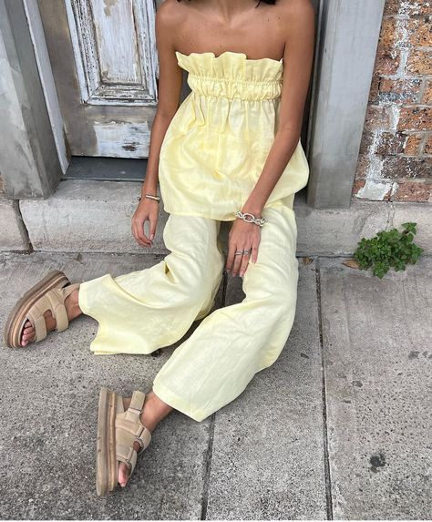 Trendy Outfit Inspo, Quoi Porter, Fitness Wear Outfits, Transition Outfits, Euro Summer, Paris Outfits, Love Clothing, Summer Fashion Trends, Linen Set