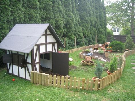 Outside Dog Houses, Luxury Dog House, Cheap Dog Kennels, Luxury Dog Kennels, Pallet Dog House, Outdoor Dog Toys, Wood Dog House, Outdoor Dog House, Dog House Plans