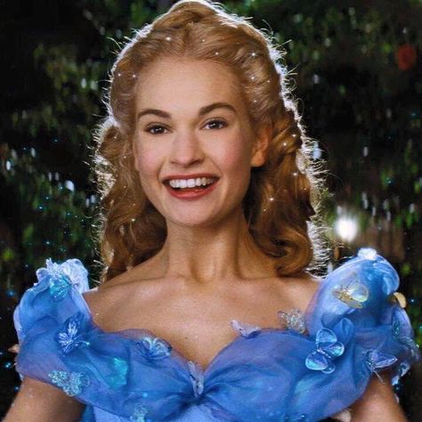 Cinderella 40's hair and makeup 💙 Cinderella, Cinderella Icon, Live Action, Blue