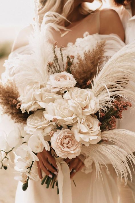 Boho Wedding Color Palette Bouquet Ideas to Inspire You Beige