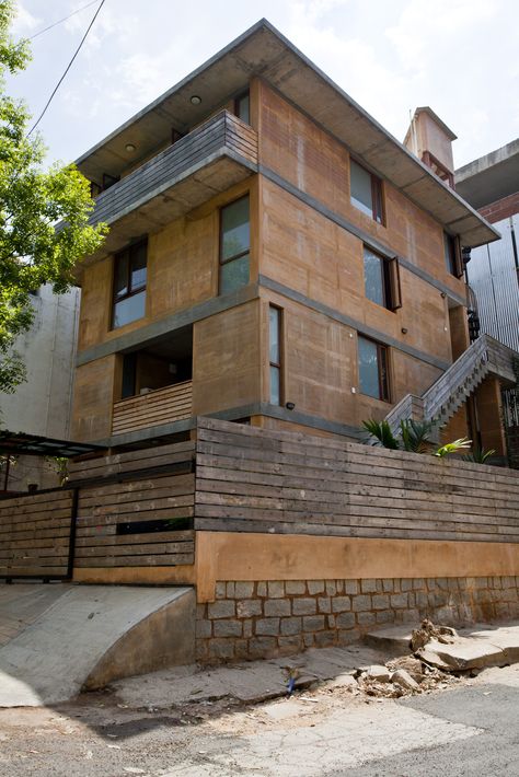 Mud Architecture, Rammed Earth Construction, Auroville India, Earth House, New Architecture, Top Architects, Rammed Earth, Architecture Ideas, Architectural Projects