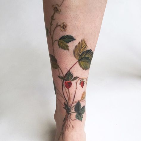 Why only bond with nature outside when you could add some of its beauty to your skin This one even features delicate... Nature Watercolor Tattoo, Anna Tattoo, Vessel Art, Tattoos Mom, Nature Sleeve, Watercolor Tattoo Artists, Mouse Tattoo, Botanical Tattoos, Watercolor Tattoo Ideas