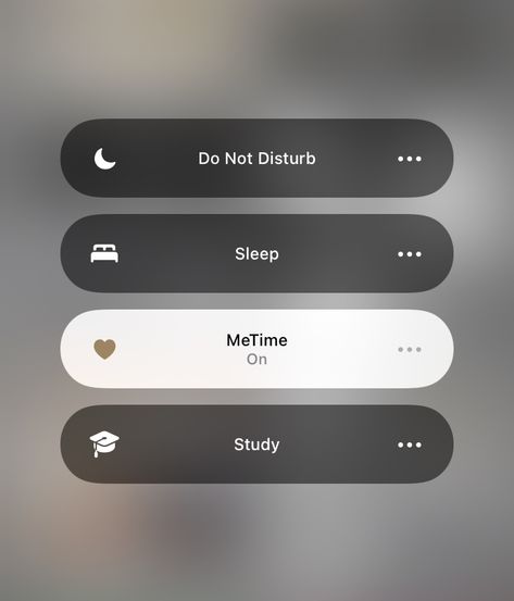 Focus Studying, Cant Sleep At Night, When You Cant Sleep, Cute Home Screens, New Wallpaper Iphone, Facebook Layout, Cream Aesthetic, Iphone Lockscreen, Wallpaper Iphone Disney