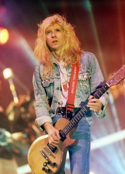 80s Rock Hair, Steve Clarke, Steve Clark, Def Leppard Joe Elliot, Hair Metal Bands, Phil Collen, Joe Elliott, The New Wave, Band Photos