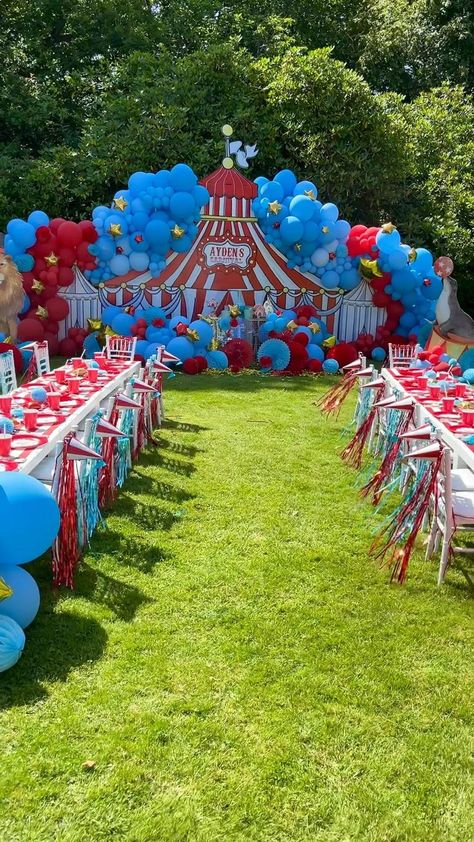 Circus/Carnival birthday 🎪 bespoke backdrop and balloon display | Kids themed birthday parties, Carnival party, Carnival birthday Carnival Birthday Theme, Circus Themed Party, Circus 1st Birthdays, Circus Birthday Party Theme, Carnival Birthday Party Theme, Diy Carnival, Circus Carnival Party, Circus Theme Party, Kids Carnival