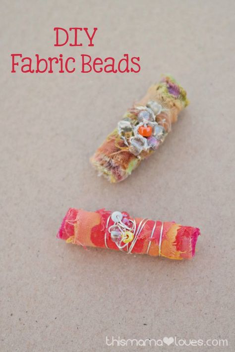 Homemade Mod Podge, Paper Beads Diy, Paper Beads Template, Diy Fabric Jewellery, Jewelry Fabric, Mod Podge Crafts, Fiber Art Jewelry, Fabric Bracelets, Fiber Jewelry