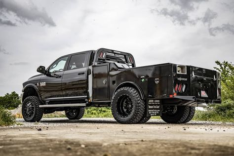 Its #worktruckwednesday! 2018 Ram 3500 Cummins on our new 5" suspension lift and 35" Toyos Ram 3500 Cummins, Ram 3500 Dually, Beyblade Toys, Dodge 3500, Dodge Diesel, Custom Truck Beds, Black Truck, Rich Boy, Tactical Gear Loadout