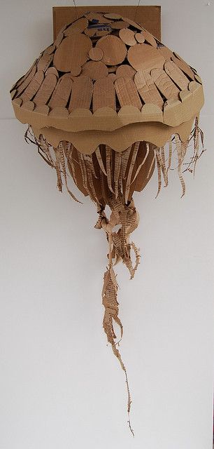 Cardboard Jellyfish | Flickr - Photo Sharing! 3d Jellyfish Craft, Jellyfish 3d Art, 3d Cardboard Art Projects, Cardboard Fish Sculpture, Cardboard Ocean Animals, Paper Mache Jellyfish, 3d Cardboard Animals, Cardboard Person, Cardboard Jellyfish