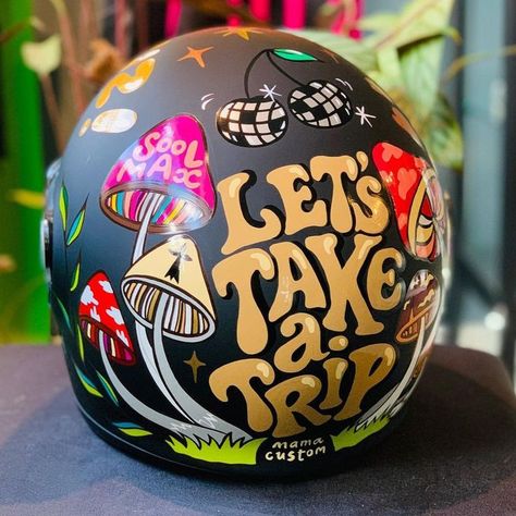 Painted Bike Helmet, Motorcycle Helmet Art, Bicycle Makeover, Custom Bike Helmets, Custom Helmet Paint, Motorcycle Helmets Art, Bike Helmet Design, Custom Helmet Design, Custom Motorcycle Helmet