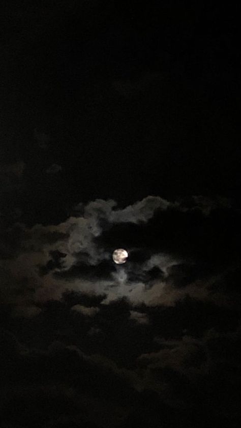 Nature, Blurry Moon Aesthetic, Dark Moon Photography, Cloudy Moon Aesthetic, Moon Images Aesthetic, Cloudy Moon Night Skies, Cloudy Night Sky Aesthetic, Moon Lock Screen Wallpaper, Moon Wallpaper Night Skies