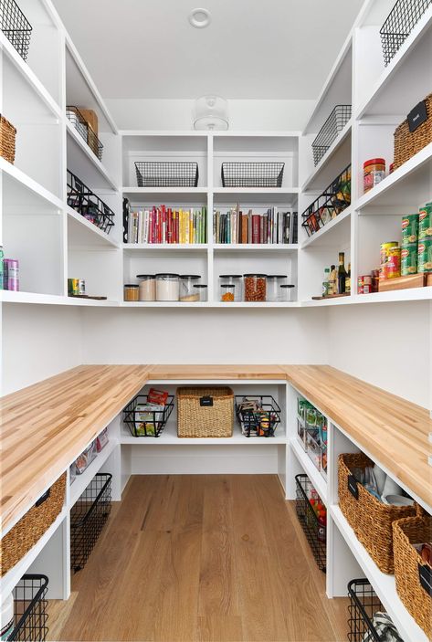 Pantry Closet Design, Pantry Layout, House Pantry, Pantry Room, Pantry Remodel, Kabinet Dapur, Pantry Makeover, Pantry Shelving, Open Kitchen Shelves