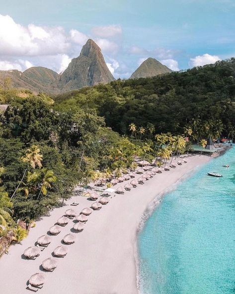 Buga, Strand Foto's, St Lucia Vacation, St Lucia Travel, Living In London, Tourism Website, Tropical Destinations, Santa Lucia, Dream Holiday