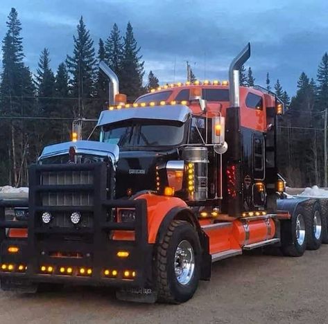 Trucks Of World on Instagram: “Amazing W900 😍💕 #kenworthw900 #w900 #kenworth #kenworthtrucks #truck #trucks #trucker #trucking #diesel #instatruck #instatrucks…” Custom Big Rig, Customised Trucks, Tractor Trailer Truck, Heavy Haul, Custom Big Rigs, Show Trucks, Heavy Duty Trucks, Kenworth Trucks, Peterbilt Trucks