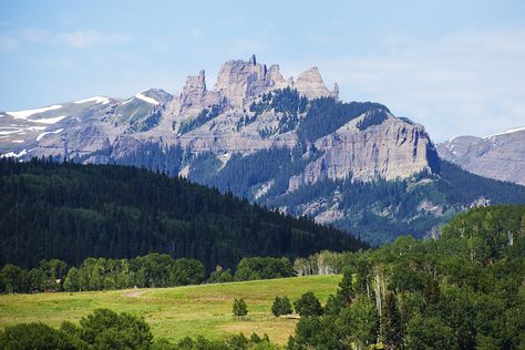 The Castles on Ohio Pass, near Gunnison CO. Hope to go back and spend more time exploring this place. #crestedbutte #gunnison #colorado #coloradophotos #mountains #wilderness #ohiopass Ohio Mountains, Gunnison Colorado, Colorado Photography, Perfect Road Trip, Colorado Adventures, Colorado Mountain, Crested Butte, Colorado Mountains, Outdoor Photography