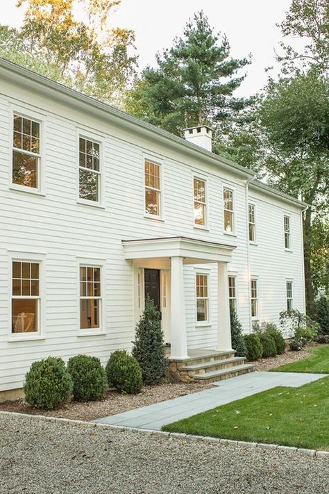 White Colonial, Colonial House Exteriors, Colonial Farmhouse, House Shutters, Modern Colonial, Colonial Exterior, American Farmhouse, Primitive Homes, Dutch Colonial