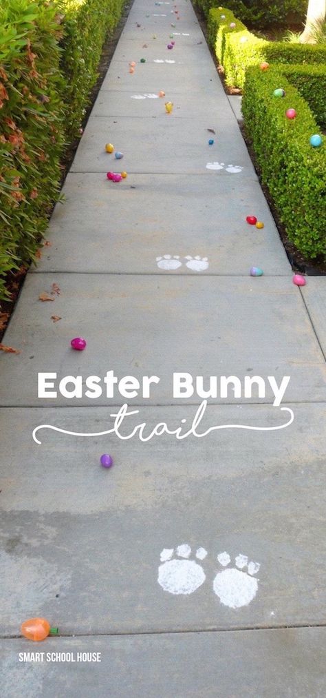 Easter Bunny Tracks, Easter Bunny Footprints, Easter Egg Hunt Ideas, Egg Hunt Ideas, Funny Easter Eggs, Easter Egg Hunt Party, Egg Hunt Party, Creative Easter Eggs, Colored Eggs