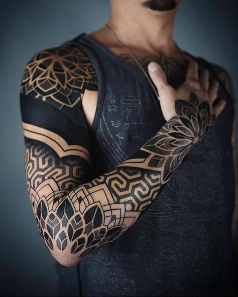 GEOMETRIC TATTOO HUNTER | ➕ ➕ Tattoo Artist: @effedots ➕ ➕ ➕ #blackdotwork #dotworktattoo #geometrical #geometrictattoo #geometricart #mandala #sacredgeometry… | Instagram Geometric Tattoo Hand, Geometric Tattoo Sleeve Designs, Hunter Tattoo, Geometric Mandala Tattoo, Geometric Sleeve Tattoo, Forearm Band Tattoos, Full Arm Tattoos, Sacred Geometry Tattoo, Geometry Tattoo