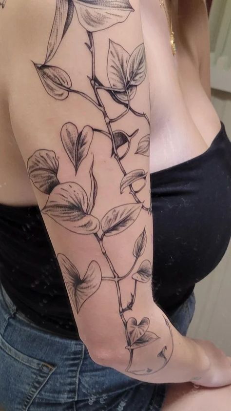 Gladiolus Vine Tattoo, Pathos Tattoo, 3 Inch Tattoo Ideas, Pothos Tattoo, Arm Wrap Tattoo, Leaves Tattoo, Around Arm Tattoo, Wrap Tattoo, Web Tattoo