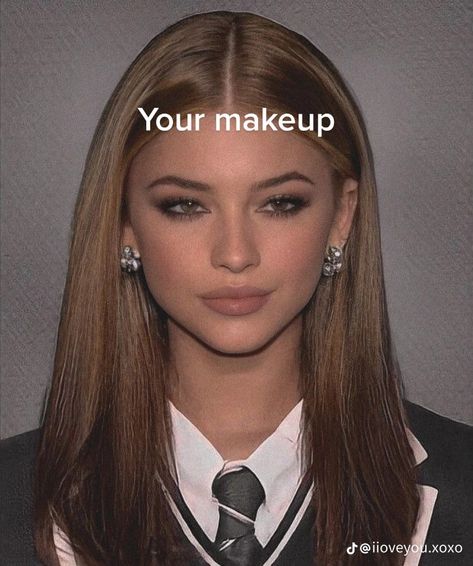 Early 2000s Makeup Looks Baddie, I’d Photo Makeup, School Photoshoot Makeup, Yearbook Makeup Senior, Permit Picture Ideas Makeup, Photo Id Makeup, Drivers Licence Photo Makeup, Yearbook Makeup Looks, Pretty Yearbook Pictures