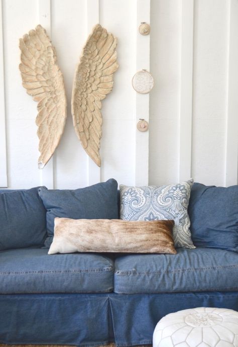 Denim Couch, Creative Office Furniture, Denim Sofa, Denim Furniture, Throw Pillows Living Room, Blue Cottage, Funky Home Decor, Interior Design Photos, Beach Cottage Decor