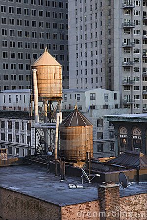 Rooftop Water Towers on NYC Buildings Building Rooftop, Buildings In New York, New York Rooftop, Nyc Buildings, Roof Cap, San Myshuno, Tower Of Power, New York Buildings, Nyc Rooftop