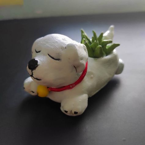 Dog Sculpture Clay Easy, Mould It Clay Art Ideas, Fevicryl Mouldit Art Ideas, Fevicryl Mouldit Clay Art, Dog Clay Art, Mould It Fevicryl Ideas, Clay Dog Easy, Mould It Clay Art, Air Dry Clay Cute