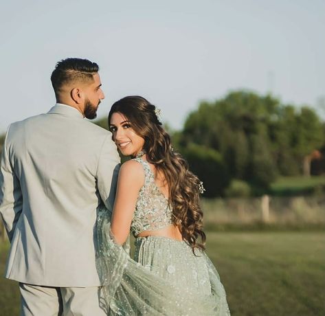 Lehnga Couple Photoshoot, Indian Wedding Shoot Poses, Sari Engagement Photos, Roka Photoshoot Ideas, Indian Engagement Shoot, Couple Poses Indian Engagement Photos, Engagement Bride Photoshoot, Indian Engagement Photoshoot, Engagement Photoshoot Ideas Indian