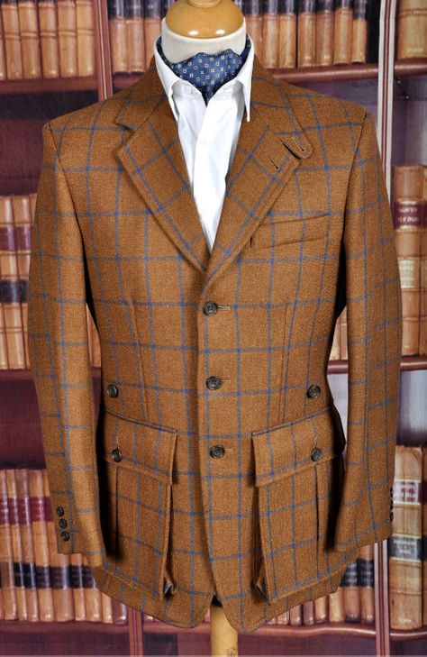 Tweed Hunting Jacket, Tweed Shooting Jacket, Norfolk Jacket, Designer Suits For Men, Mens Fashion Classic, Hunting Jackets, Fashion Suits For Men, Safari Jacket, African Men Fashion