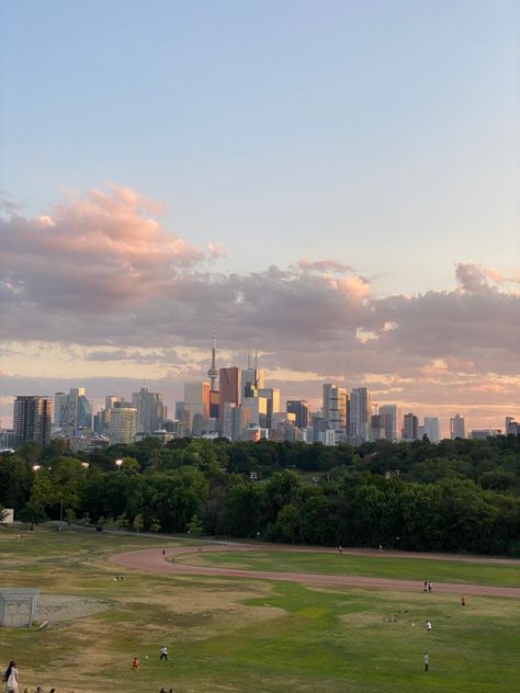 definitely a place to visit in the summer and watch the sunset. visit riverdale park on your own or with friends. ig - @crizzy26 Riverdale Park, Watch The Sunset, Place To Visit, The Sunset, Riverdale, Seattle Skyline, Toronto, Beautiful Places, Places To Visit