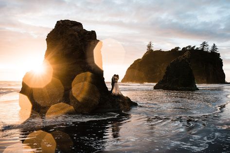 Wedding Dresses Groom, Ruby Beach Washington, Traveling Husband, Boho Bouquets, Elopement Destinations, Washington Elopement, Foxes Photography, Iceland Wedding, Elopement Packages