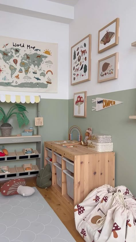 Green Playroom, Green Kids Rooms, Green Boys Room, Toddler Boy Room, Toddler Boy Room Decor, Boy Toddler Bedroom, Boy Room Decor, Montessori Room, Big Boy Bedrooms