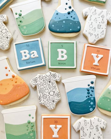 Science Baby Shower Ideas, Science Gender Reveal, Biology Cookies, Science Cookies, Gender Ideas, Fancy Ice, Cookie Games, Themed Cookies, Shower Cookies